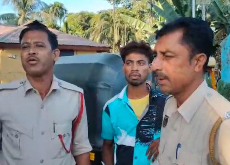 রাজ্যে ফের ‘লাভ জিহাদ’-এর ঘটনা, হিন্দু পরিচয় দিয়ে তরুণীকে প্রতারণার অভিযোগ, কাটিগড়া থেকে গ্রেফতার সুরমানুল হক